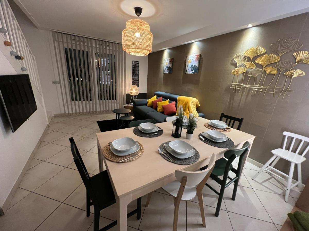 T3 Flat Moderne Sur 2 Etages Metro Parking Free Entrance Autonome Apartment Rouen Ngoại thất bức ảnh