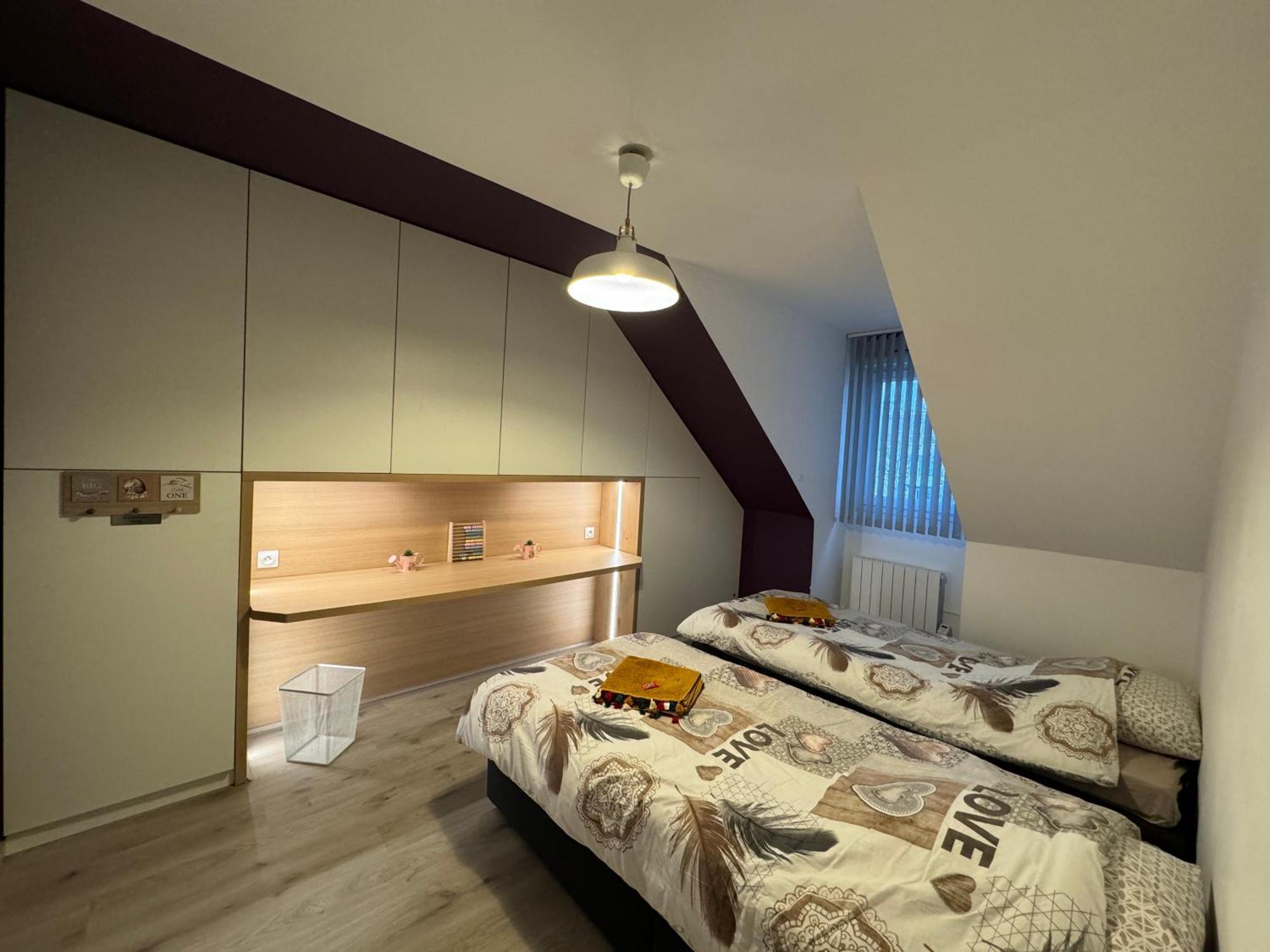 T3 Flat Moderne Sur 2 Etages Metro Parking Free Entrance Autonome Apartment Rouen Ngoại thất bức ảnh